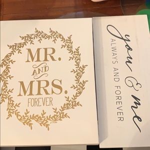 2 Wedding Signs